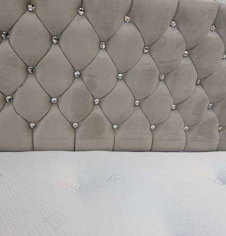 Oxford Bed with 1000 Pocket Sprung Mattress